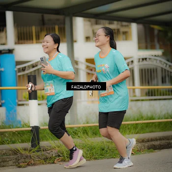 Runner Photo 8322372