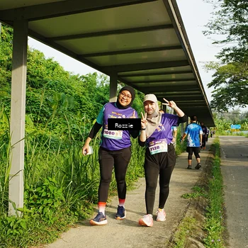 Runner Photo 8322375