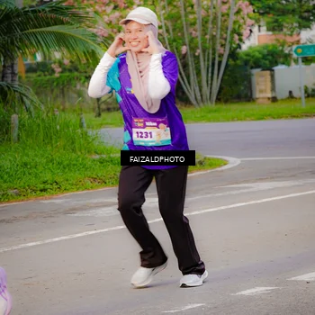 Runner Photo 8322434