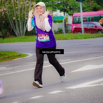Runner Photo 8322435