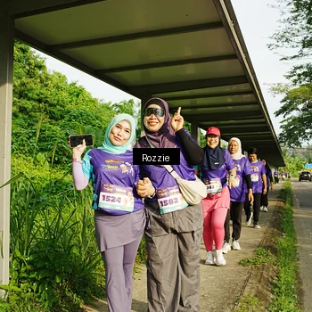 Runner Photo 8322464