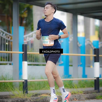 Runner Photo 8322534