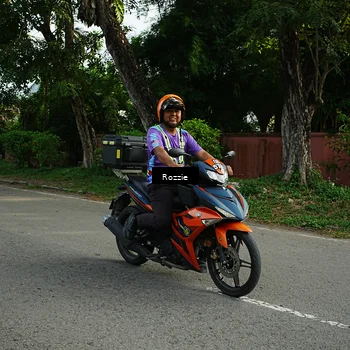 Runner Photo 8322563