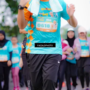 Runner Photo 8322623