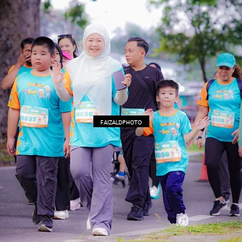Runner Photo 8322641