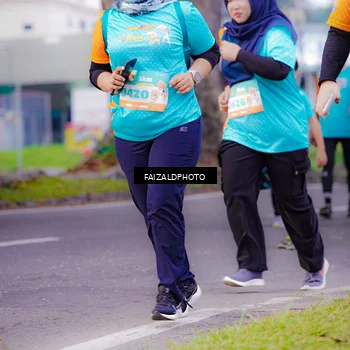 Runner Photo 8322645