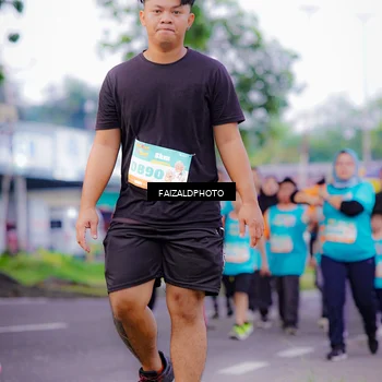 Runner Photo 8322654