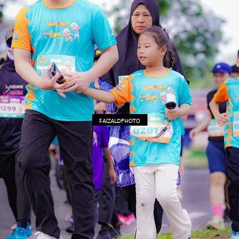 Runner Photo 8322668