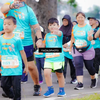 Runner Photo 8322737