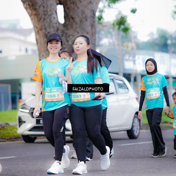 Runner Photo 8322747