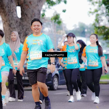 Runner Photo 8322750