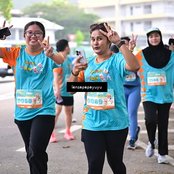 Runner Photo 8322754