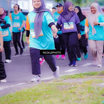 Runner Photo 8322859