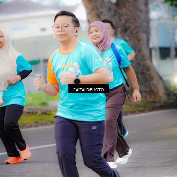 Runner Photo 8322963