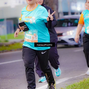 Runner Photo 8322985