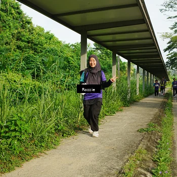 Runner Photo 8323011