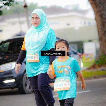 Runner Photo 8323020