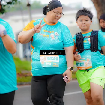 Runner Photo 8323035