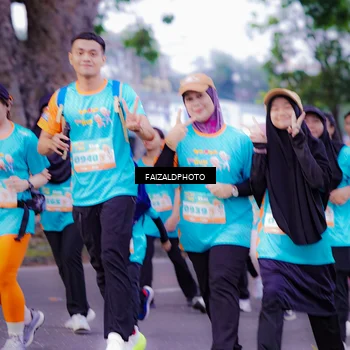 Runner Photo 8323056