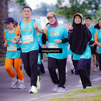 Runner Photo 8323064