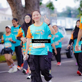 Runner Photo 8323082