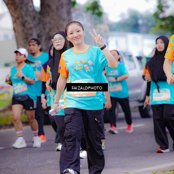Runner Photo 8323084