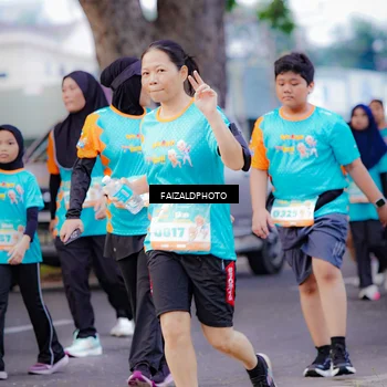 Runner Photo 8323089
