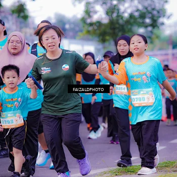 Runner Photo 8323103