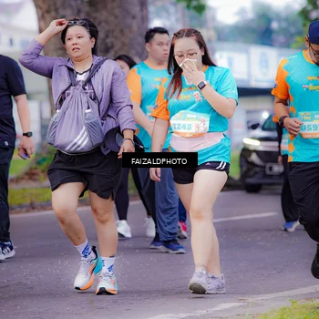 Runner Photo 8323116