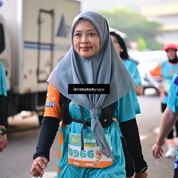 Runner Photo 8323130
