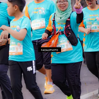 Runner Photo 8323213