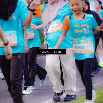 Runner Photo 8323249