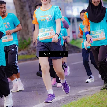 Runner Photo 8323259