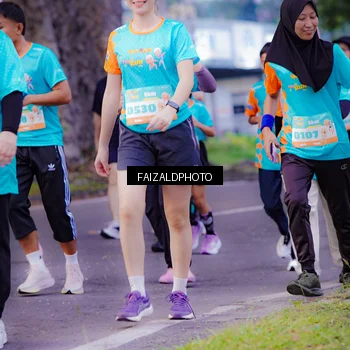 Runner Photo 8323263