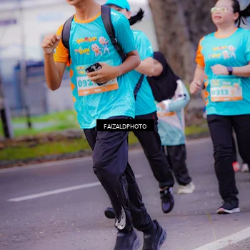 Runner Photo 8323282
