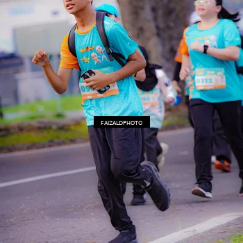 Runner Photo 8323288
