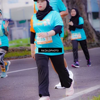 Runner Photo 8323328