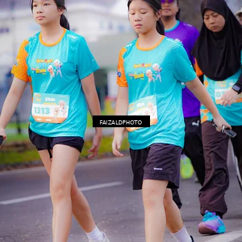 Runner Photo 8323339