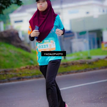 Runner Photo 8323351