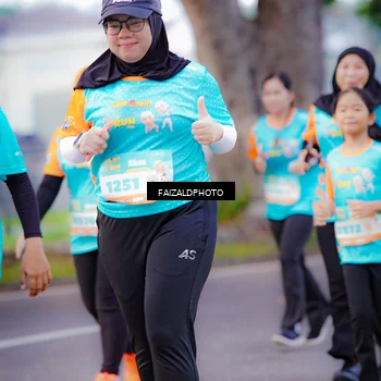 Runner Photo 8323389