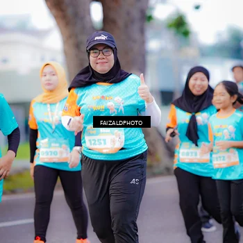 Runner Photo 8323393