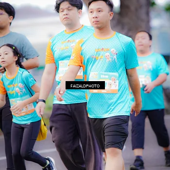 Runner Photo 8323398