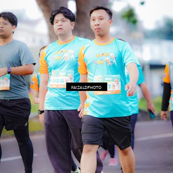 Runner Photo 8323405