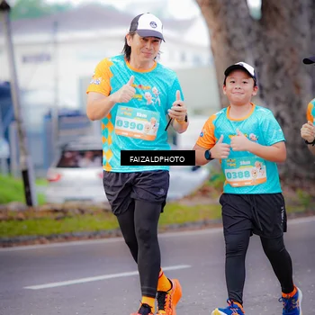 Runner Photo 8323410