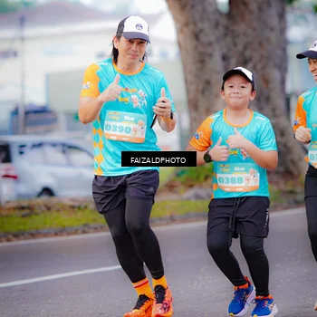 Runner Photo 8323412