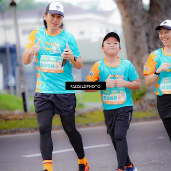 Runner Photo 8323413