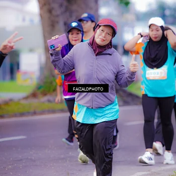 Runner Photo 8323448