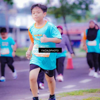 Runner Photo 8323455
