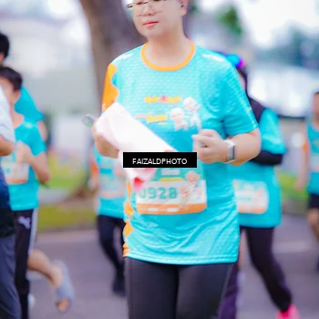 Runner Photo 8323457