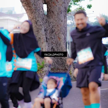 Runner Photo 8323479